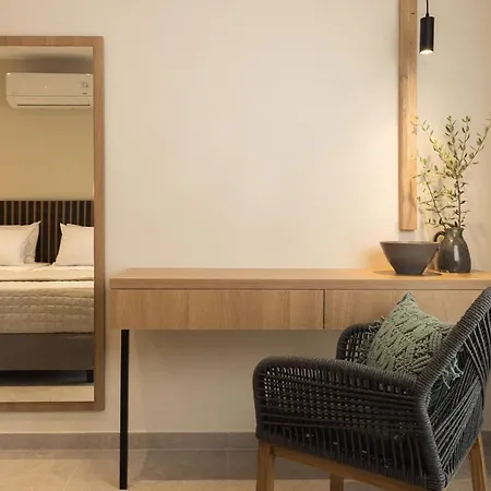 Krystalias Luxury *